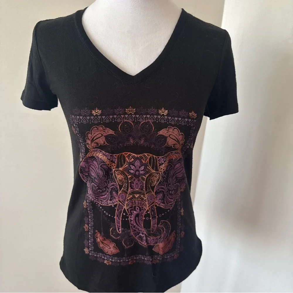Fifth Sun Black Short Sleeve Graphic T-shirt - Picture 3 of 12